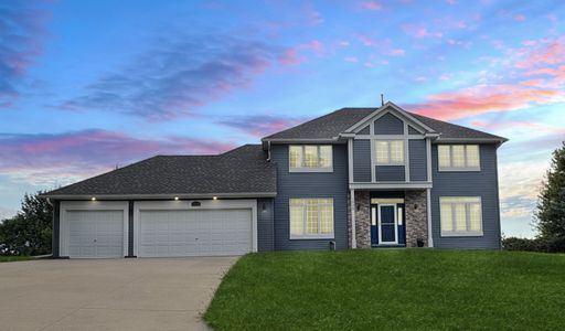 4br 4ba 3cg ~ Security Deposit Free Alternative for Qualified Residents ~