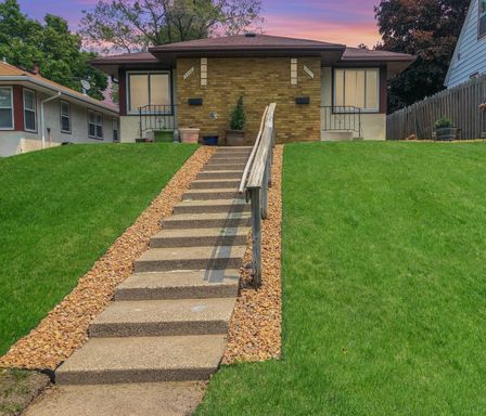 1br 1ba ~ Security Deposit Free Alternative for Qualified Residents ~ – photo 1