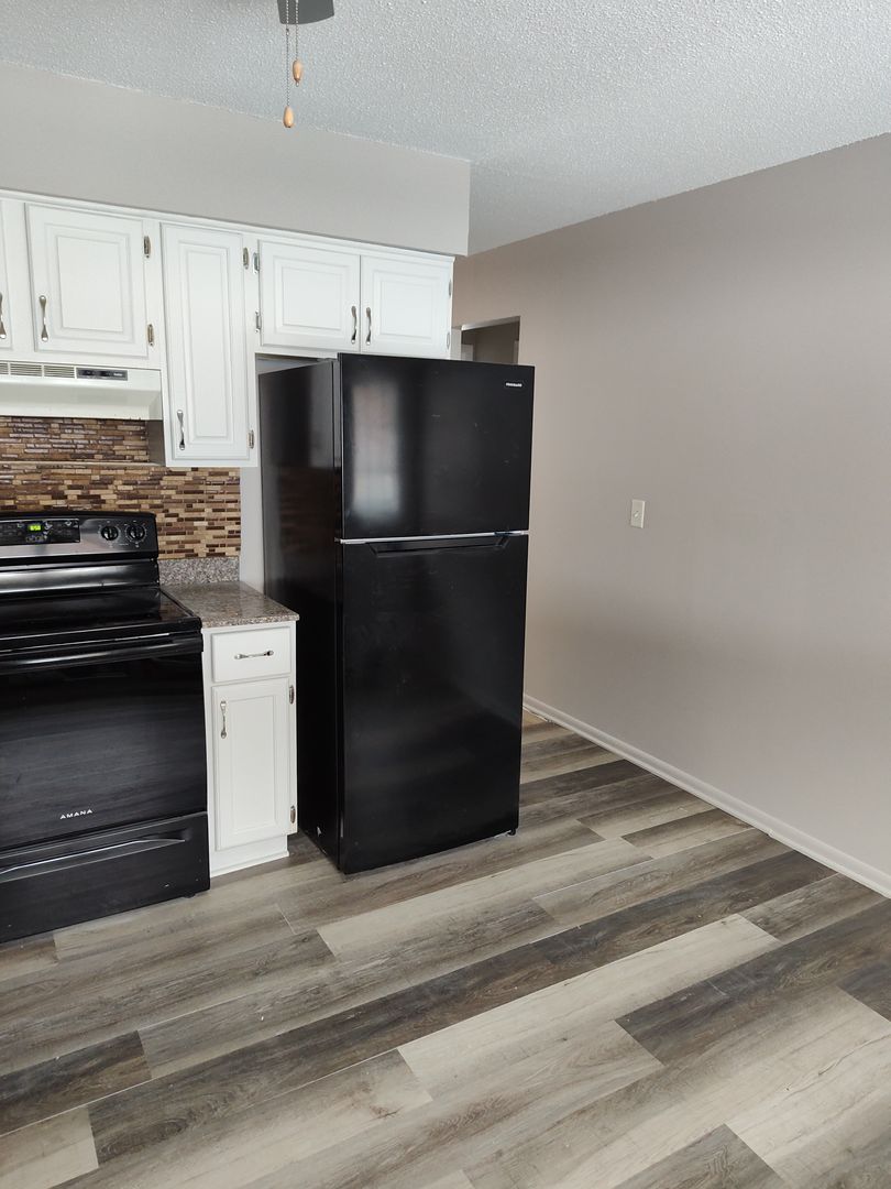 White Bear Lake House: 3767 Highland Ave