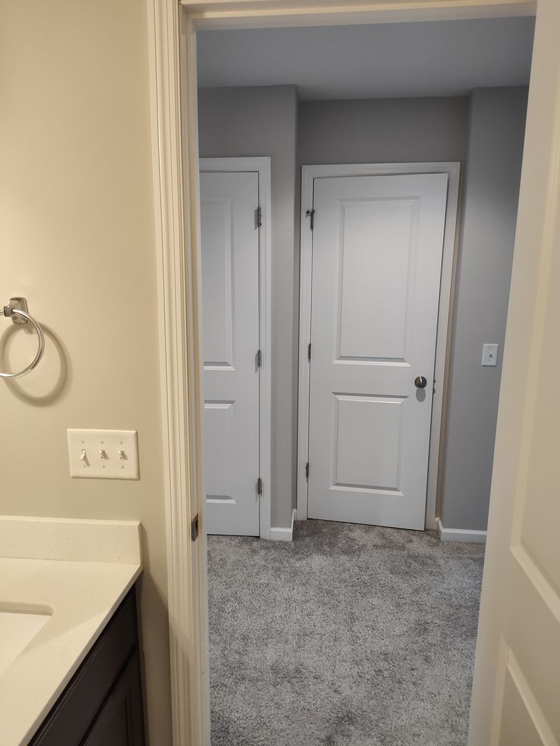 5236 Hampton Street NE 3 of 12
