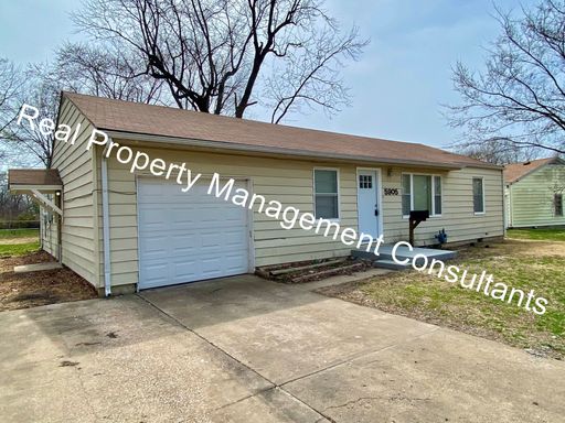 Spacious 3 Bedroom with Garage in South Kansas City! – photo 1