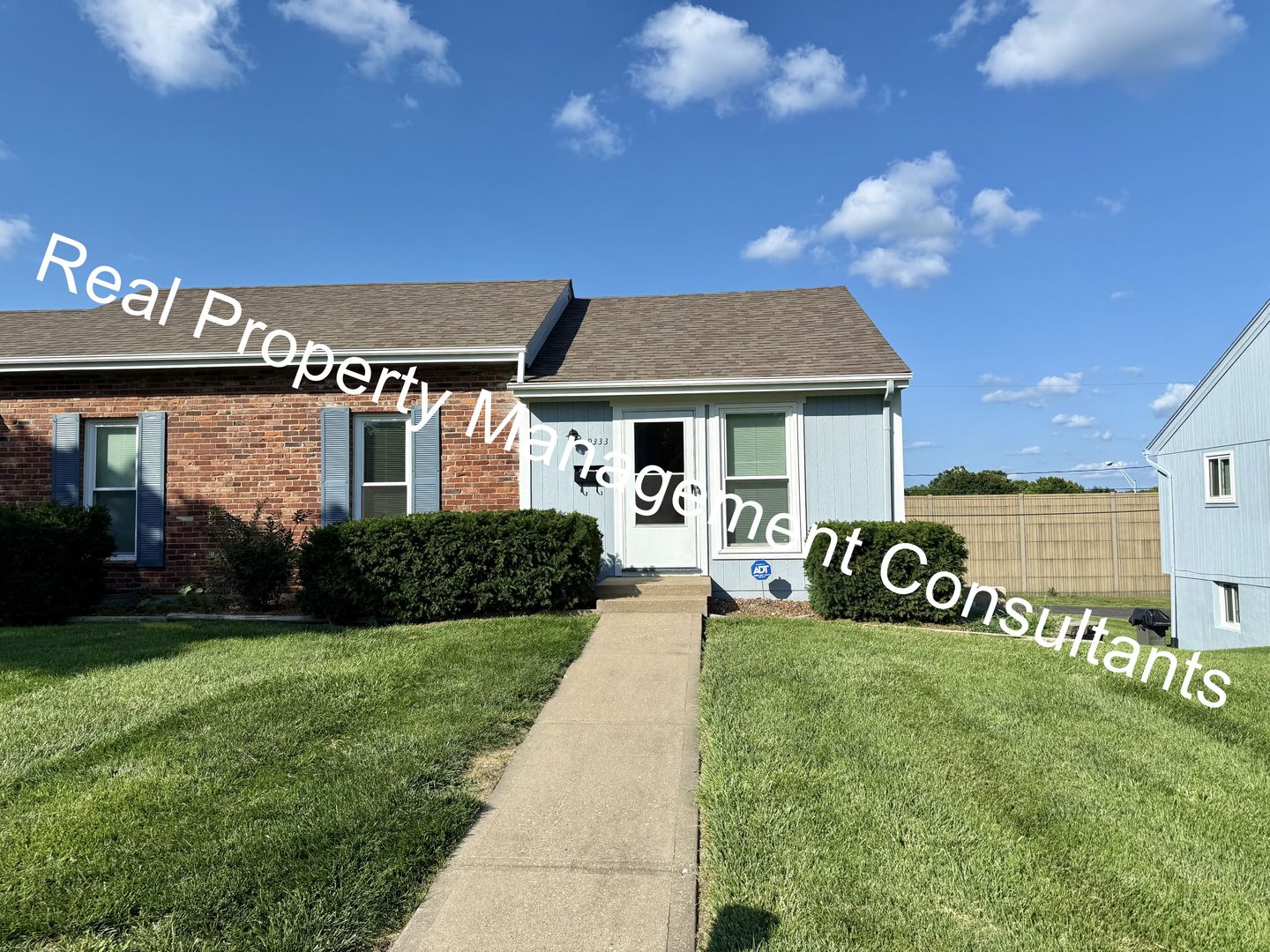 Overland Park Townhome: 9333 Ballentine St