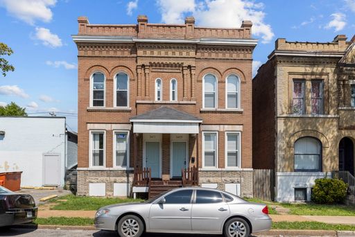 Rare 4 Bedroom 2 Bath in the City – photo 1