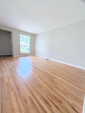 Spacious 2 bedroom Hazelwood Home
