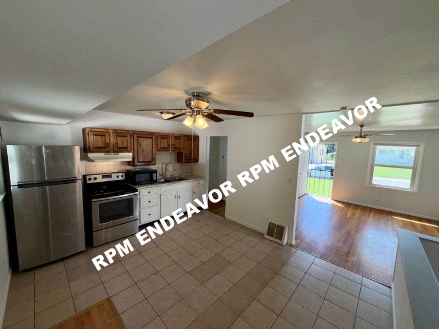 St.Louis House: 429 Midlothian Rd