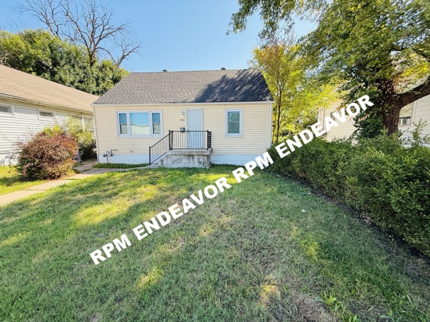 St. Louis House: 5754 Acme Ave