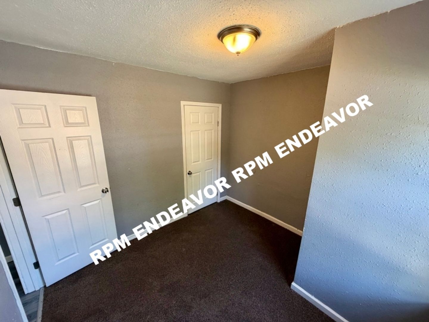 200 Chambers Rd 6 of 12
