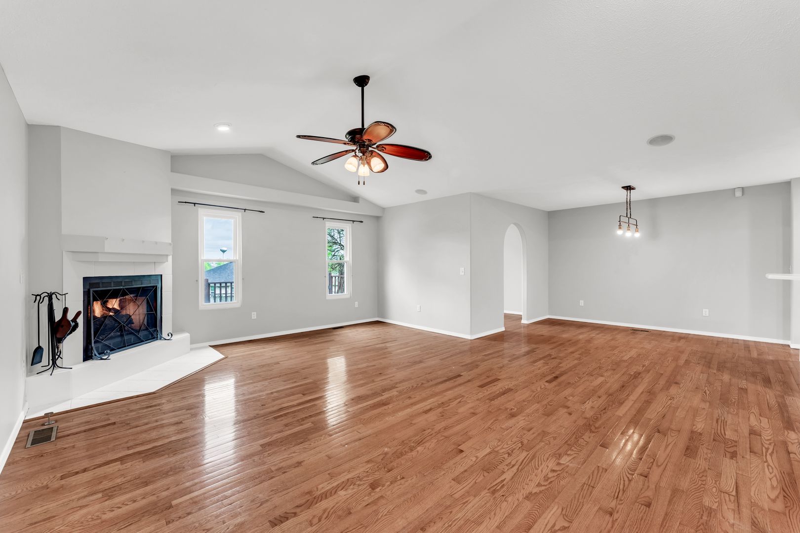 Gallery Image 16