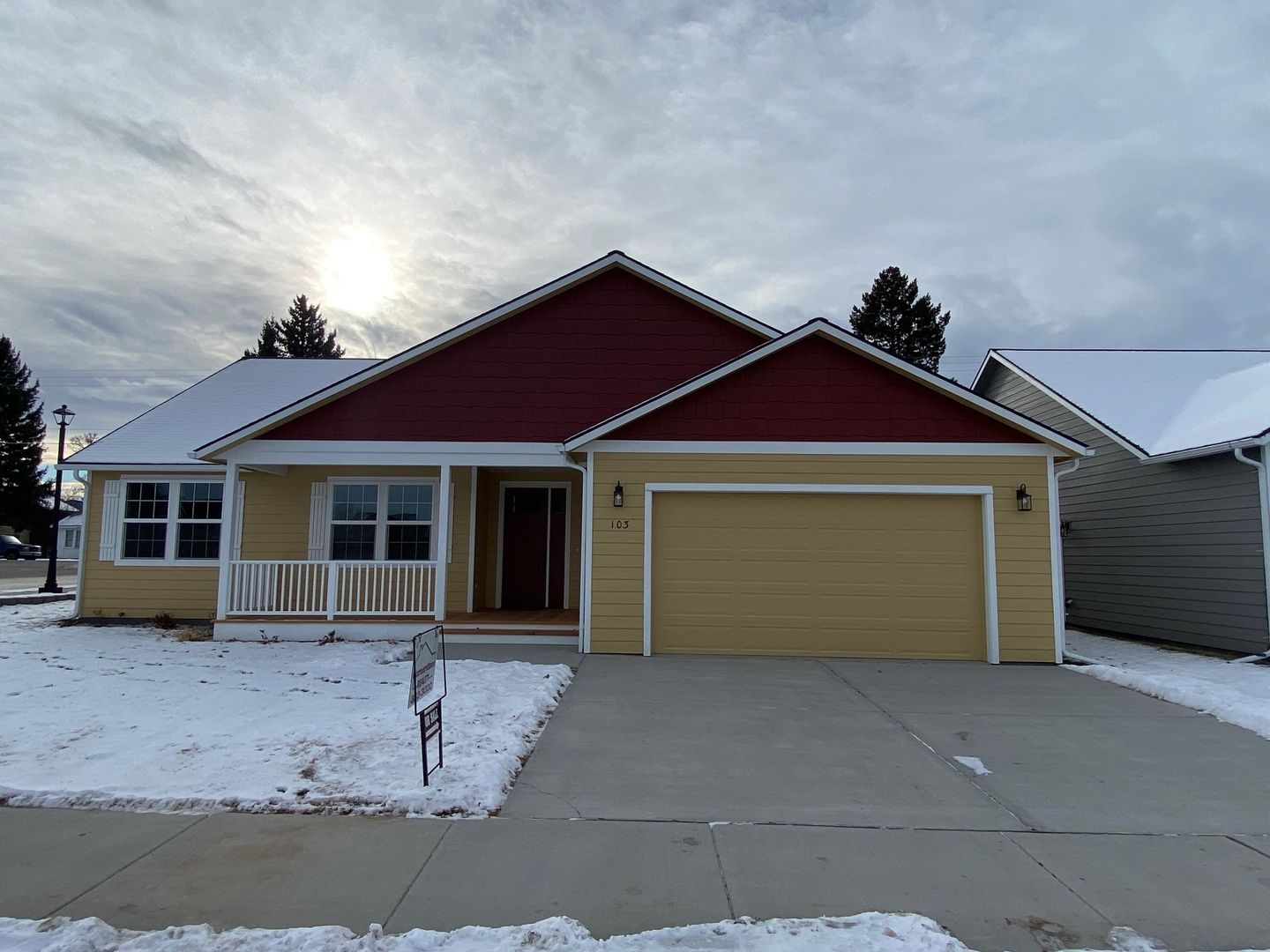 Hamilton House: 103 Wildrose Court