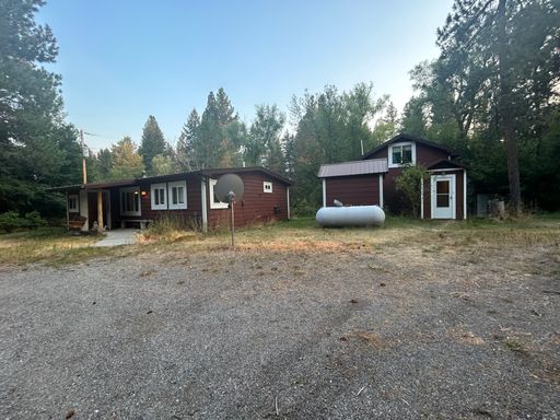 3-Bedroom Home on Lolo Creek with Private Decks & Bunkhouse