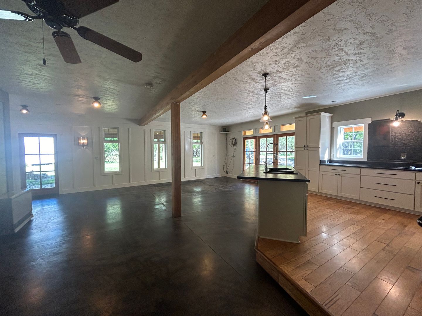Hamilton House: 562 Skalkaho Hwy