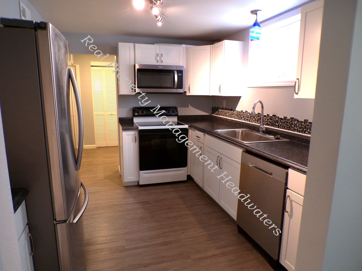 Helena Apartment: 1525 Aspen St.