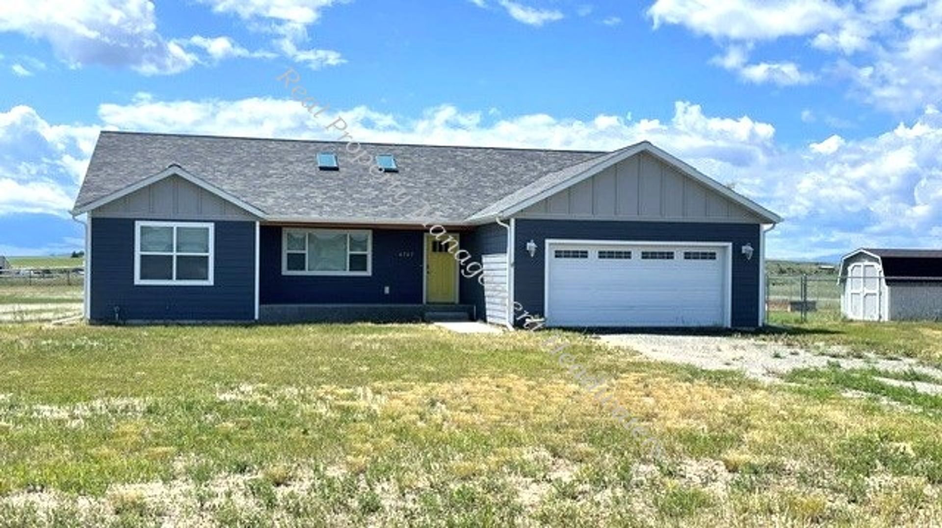Helena House: 4747 Shore View Road