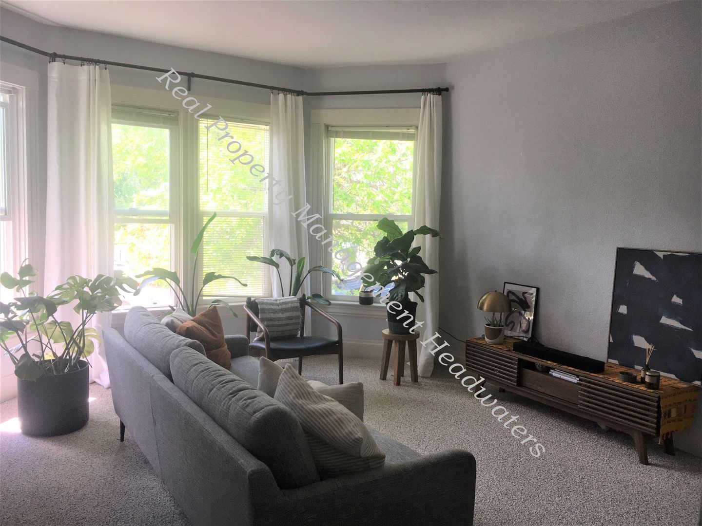 Helena Apartment: 28 S. Benton Avenue