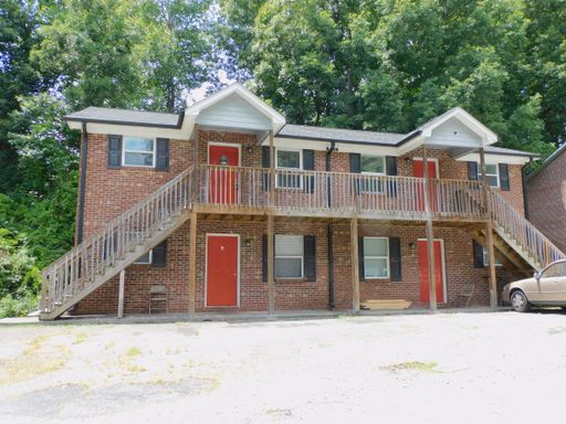 Affordable 2 Bed/1 Bath Apartment in WS! – photo 1