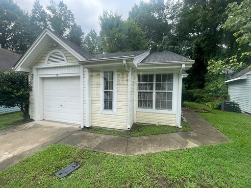 Cute, Cozy, and Full of Natural Light $500 off one month's rent! – photo 1