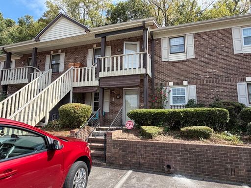 Updated Main Level Condo 2bd/2ba w/ water included in Winston-Salem! – photo 1