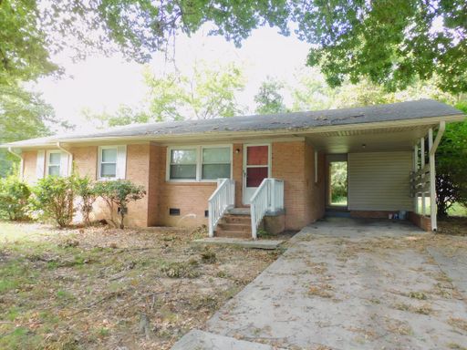 Available Now! 3 BR/2 BA Single Story Home in Greensboro – photo 1