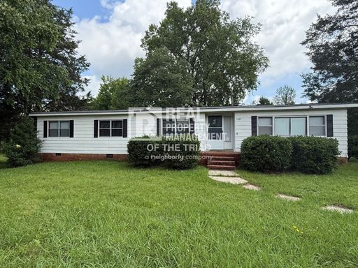 3 Bedroom/ 2 Bath in Reidsville NC