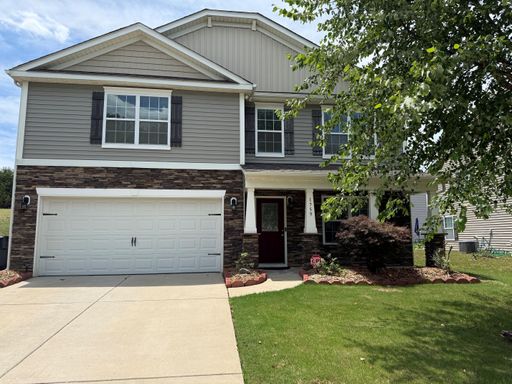 4 Bedroom/2.5 Bath 2 Level Home in Kernersville – photo 1