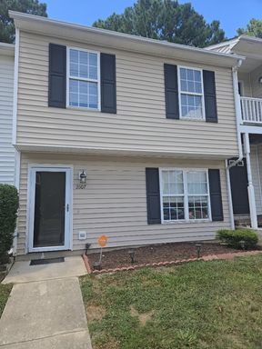 2607 Dwight Pl – photo 1