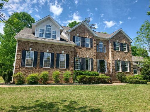 7801 Kensington Manor Ln – photo 1