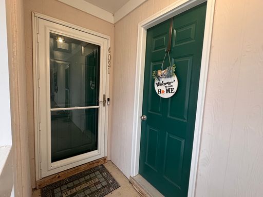 Move in Special: $500 off first month's rent with a move in by 9/30/26! – photo 1