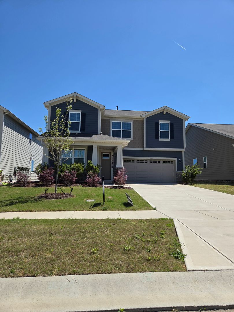 Monroe House: 2709 Hattie Street