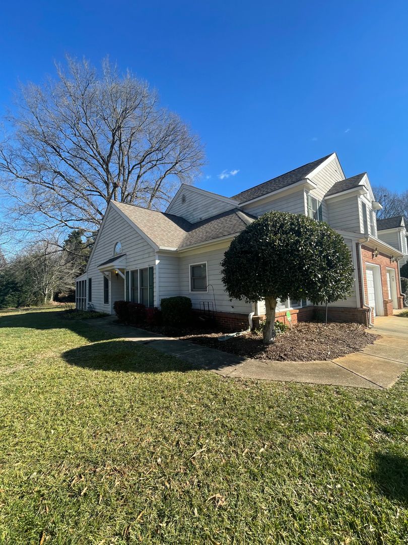 Charlotte Townhome: 8743 Foxchase Lane