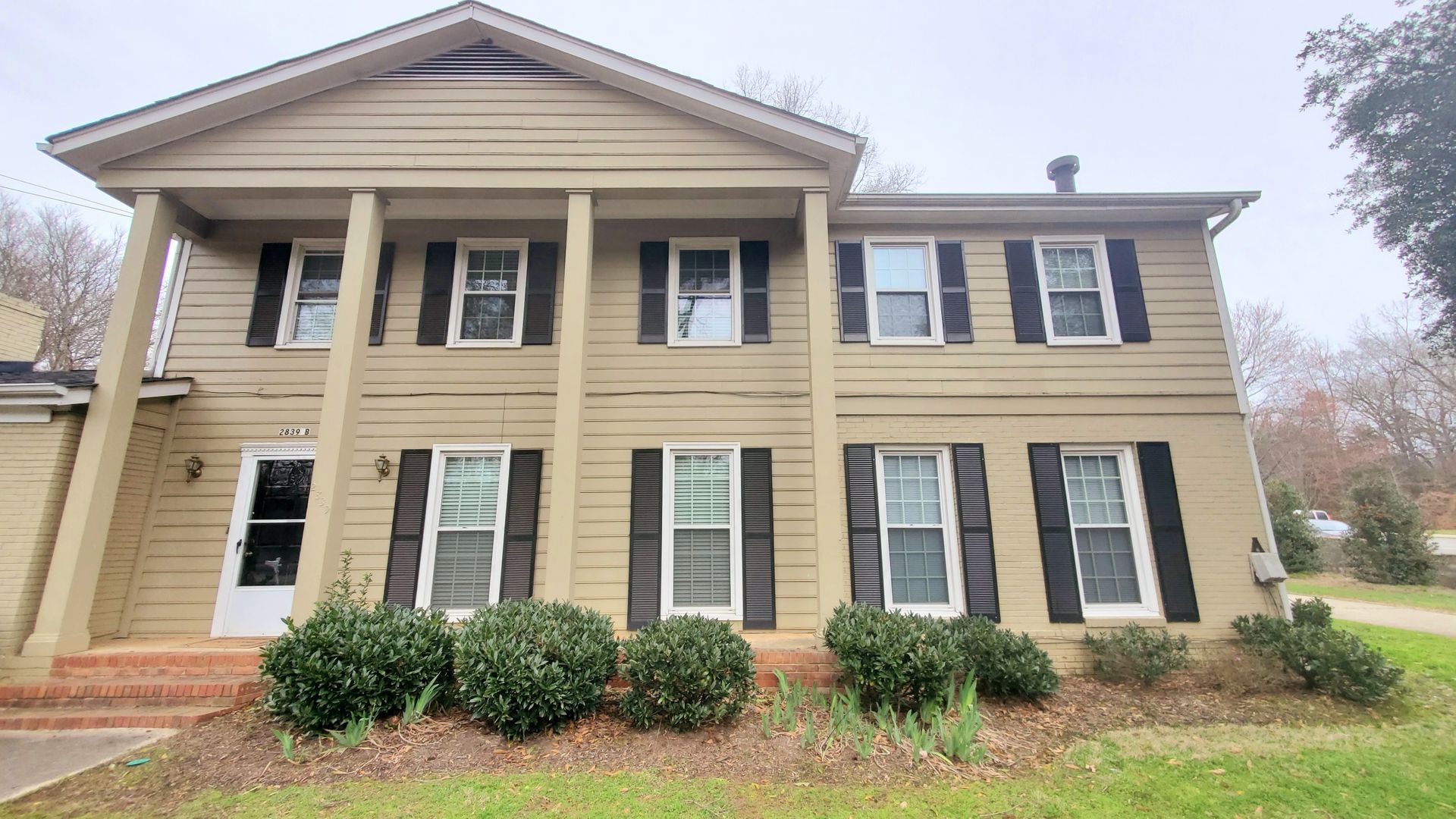 Charlotte House: 2839 Huntingtowne Farms Lane Unit A