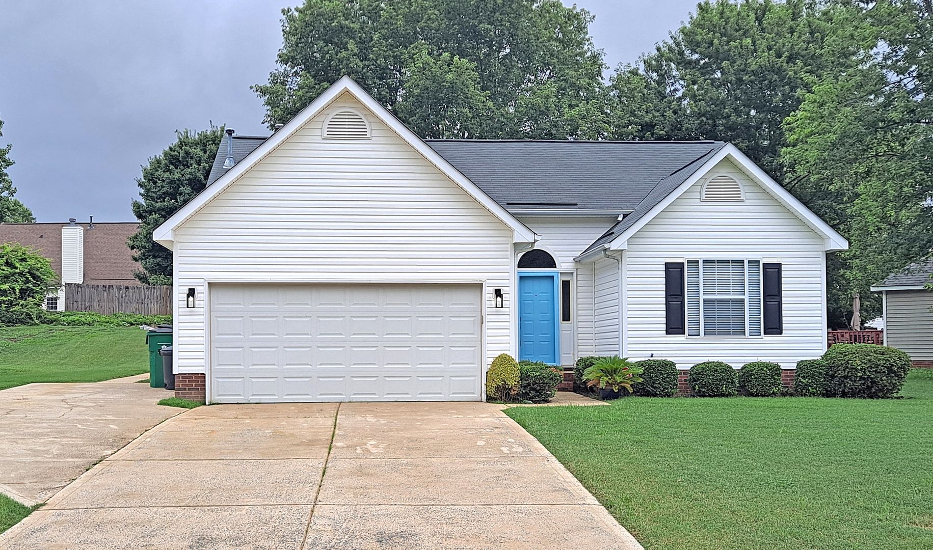 Charlotte House: 15008 Copper Ridge Trail