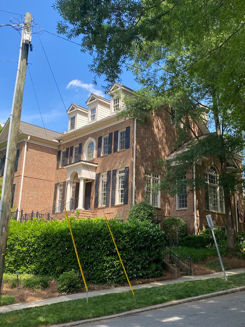 Charlotte Townhome: 529 Queens Road