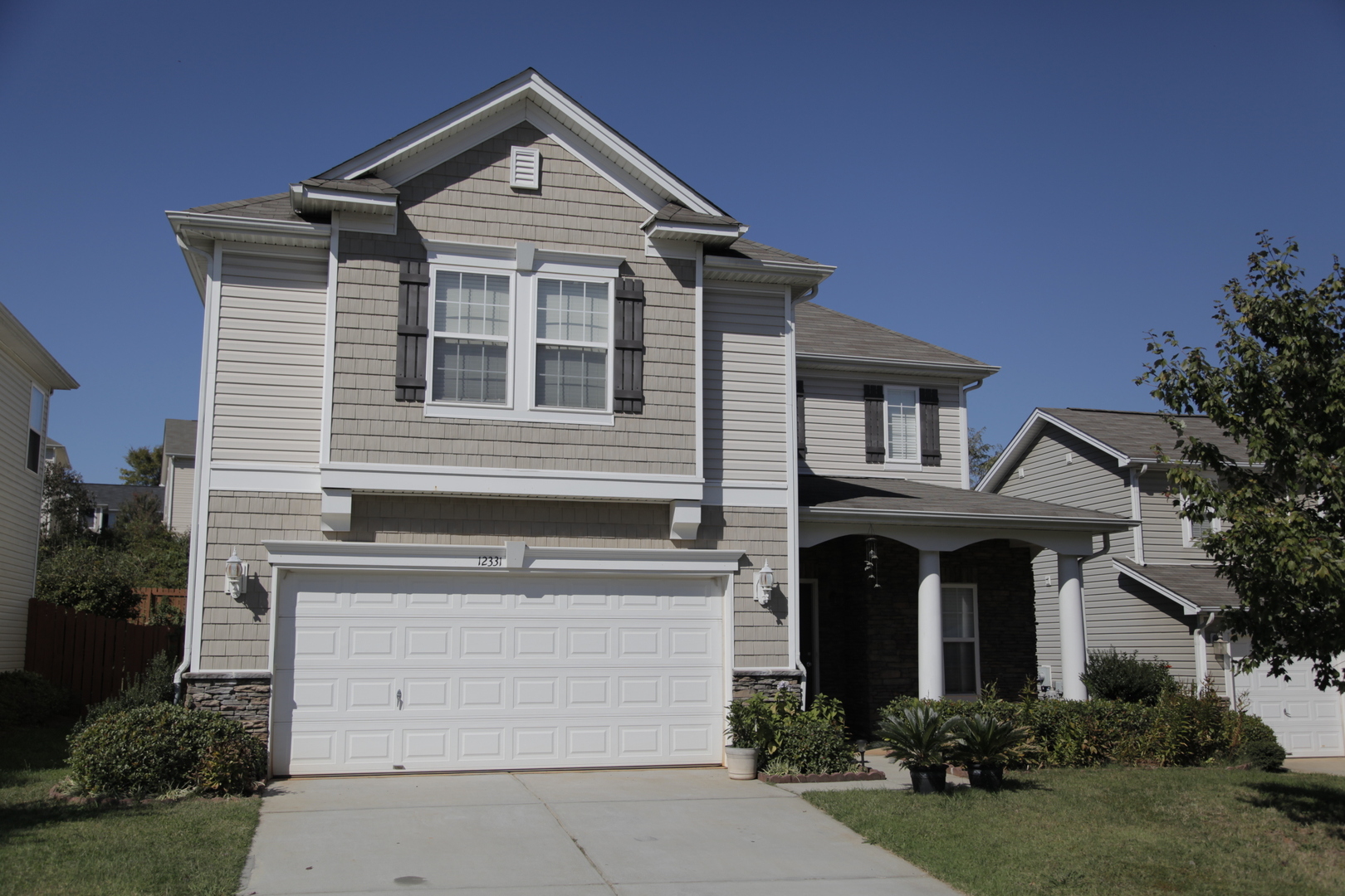 Charlotte House: 12331 Cumberland Cove Dr