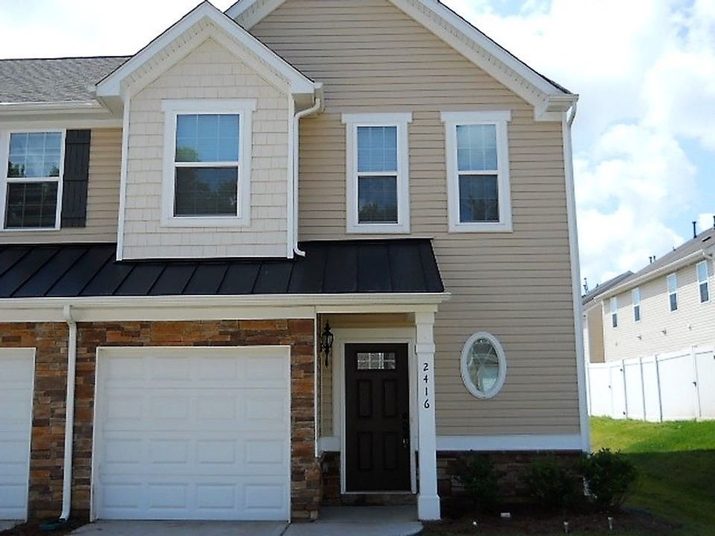 Charlotte House: 2416 Silverthorn Drive