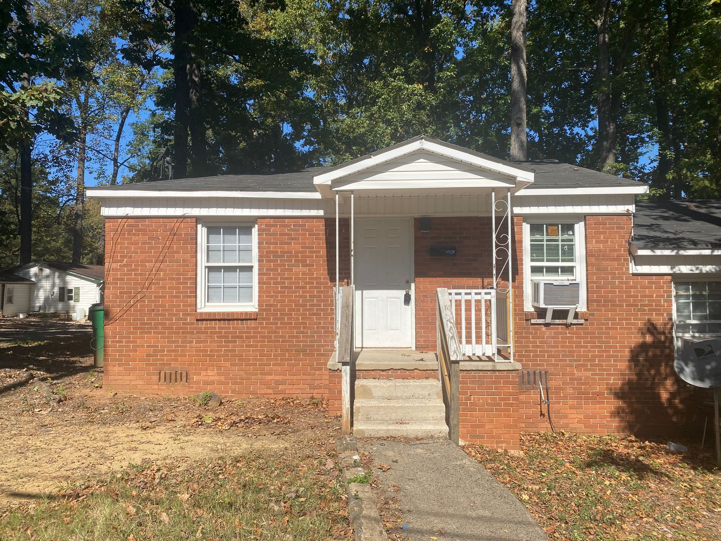 Charlotte House: 1414 Catherine Simmons Avenue #4