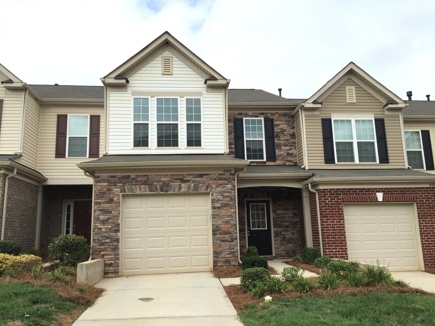 Charlotte House: 6441 Silver Star Lane
