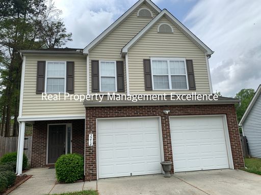 Spacious 3-Bedroom Home with Loft, Fenced Backyard & Cul-de-Sac Location Available In August 10th,2026! – photo 1