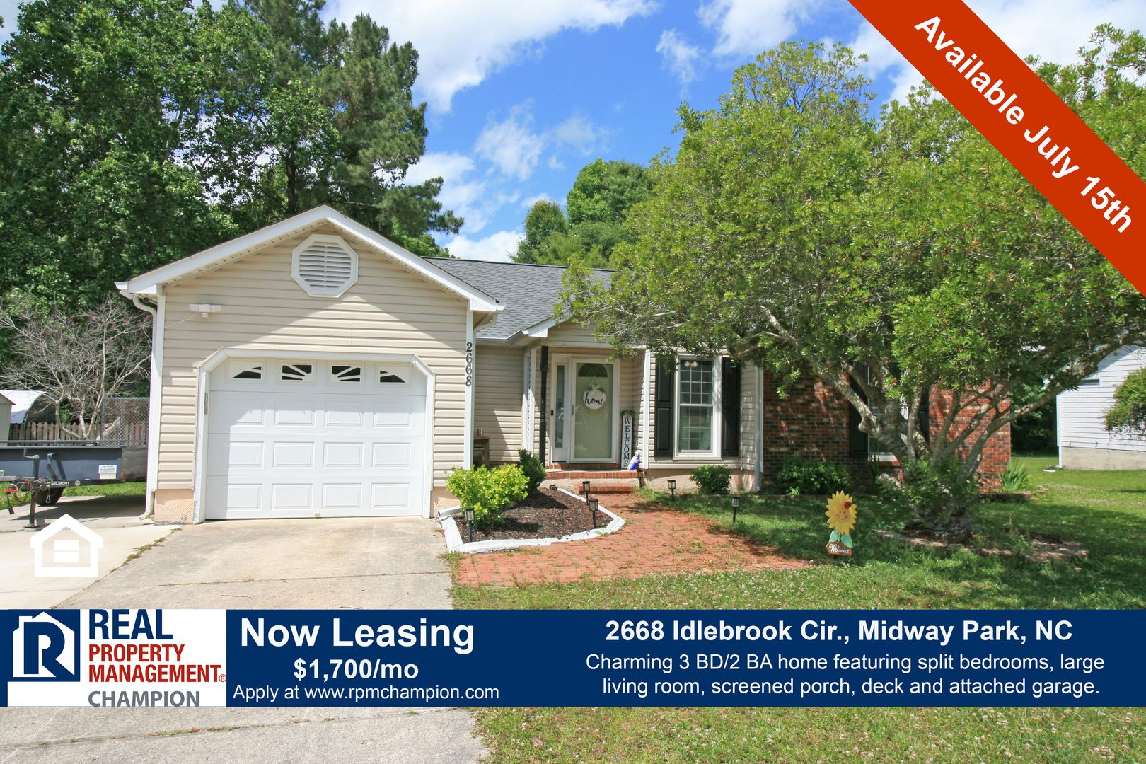 Midway Park House: 2668 Idlebrook Circle