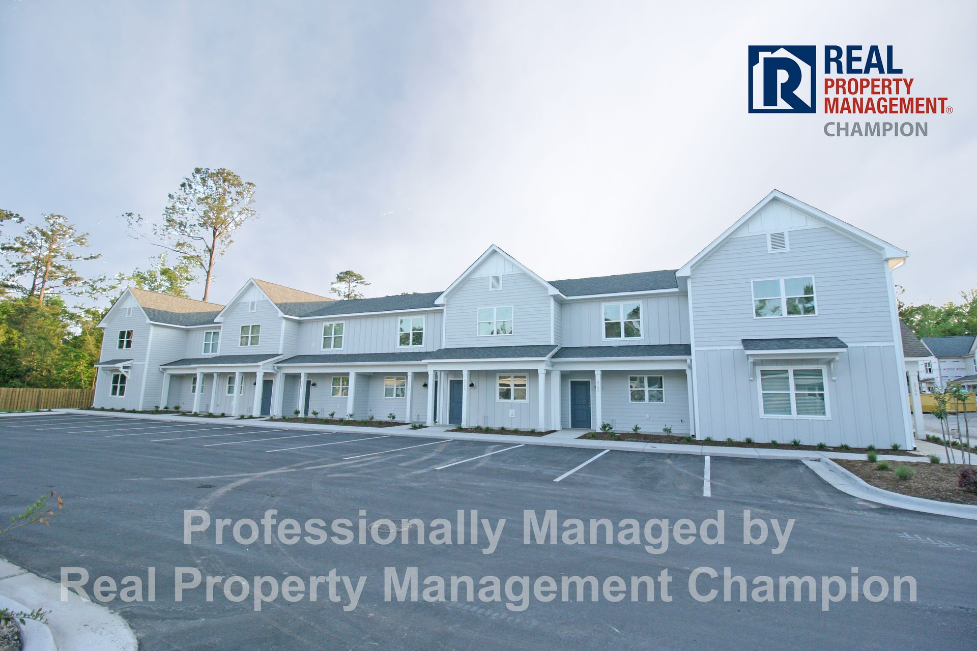 Wilmington Townhome: 8814 Market St