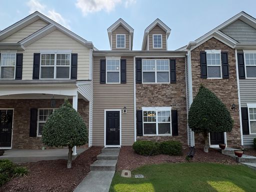 Move-In Ready 3-Bed 2.5-Bath Durham Townhome Minutes from RTP & Brier Creek – photo 1