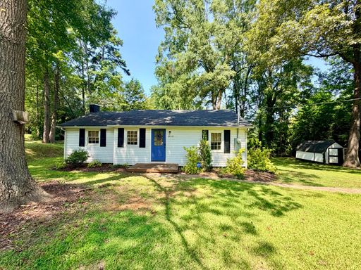 Beautiful 3BR/1BA Home in Charlotte! – photo 1