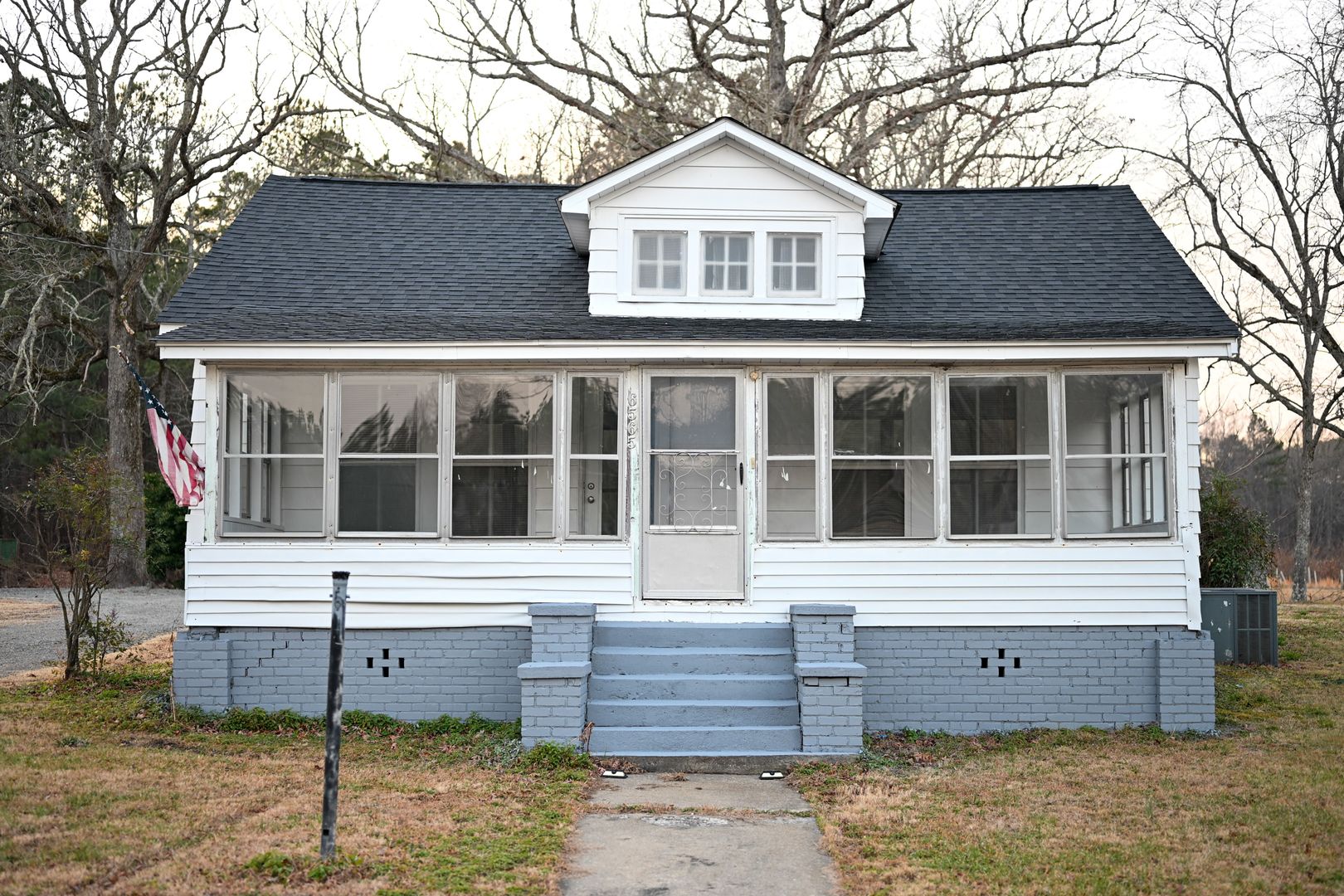 Oxford House: 6565 Huntsboro Road