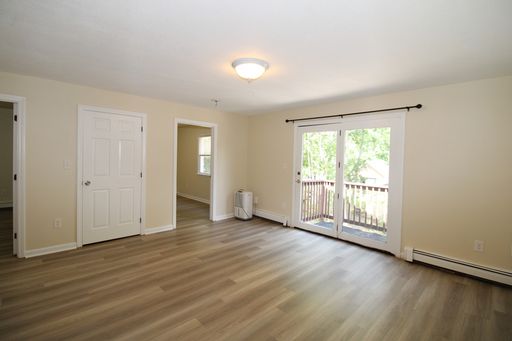 $500 laundry credit- Nice 2 Bedroom 1 Bath Apartment for Lease with Storage Space!