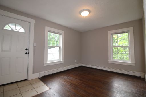 Recently Renovated 3 Bedroom Duplex in South Berwick!