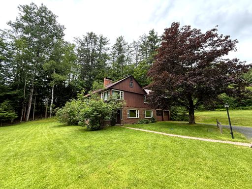 Norwich VT - 5 Bed, 2.5 Bath Partially Furnished House - $6000 plus utilities