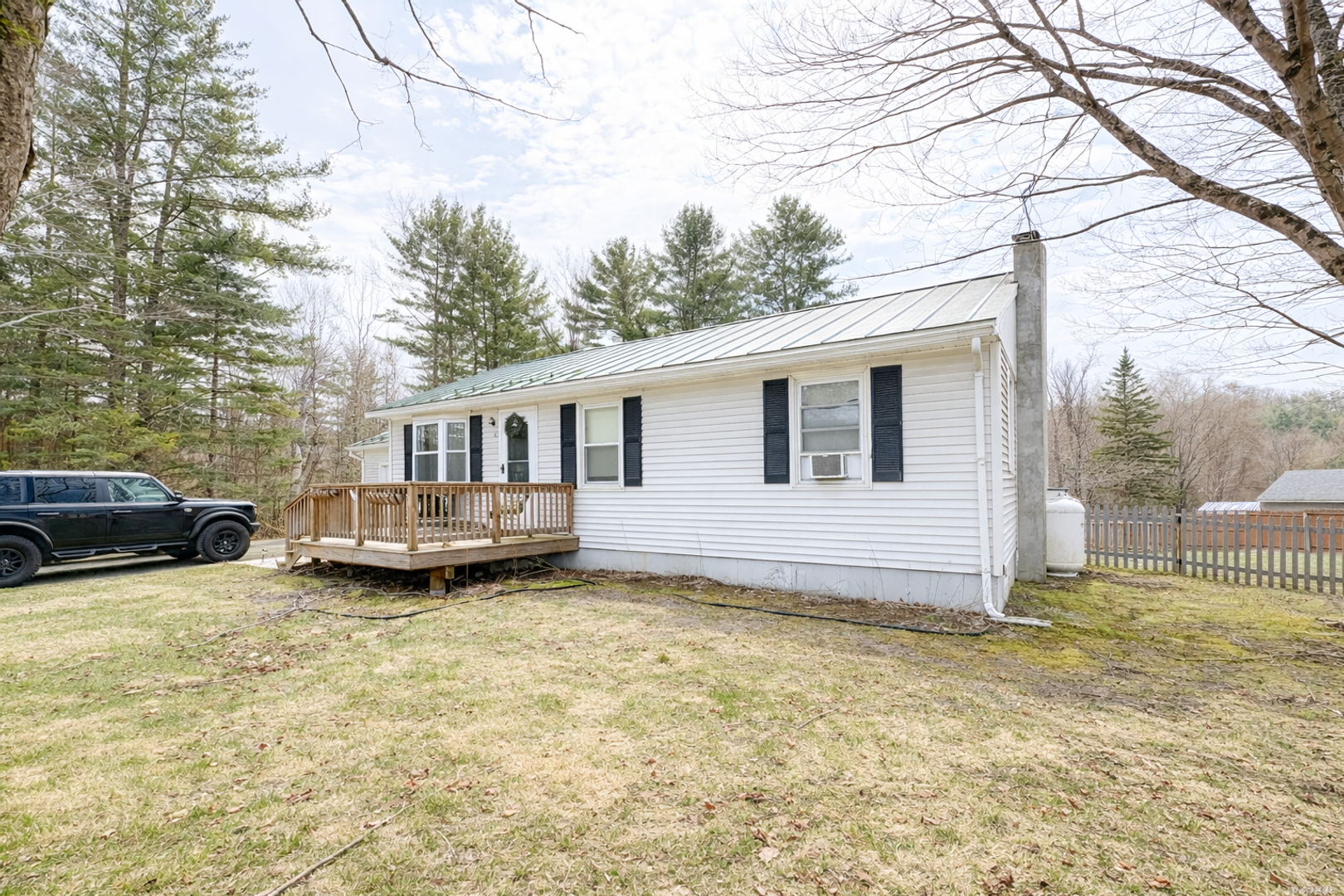 Lebanon House: 8 Melrose Street