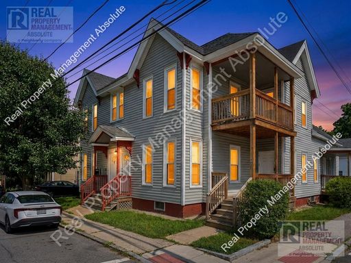 Updated Nashua Apartment with Two Private Decks & Parking – photo 1