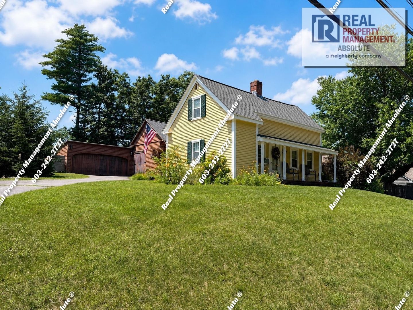 Nashua House: 208 Manchester St