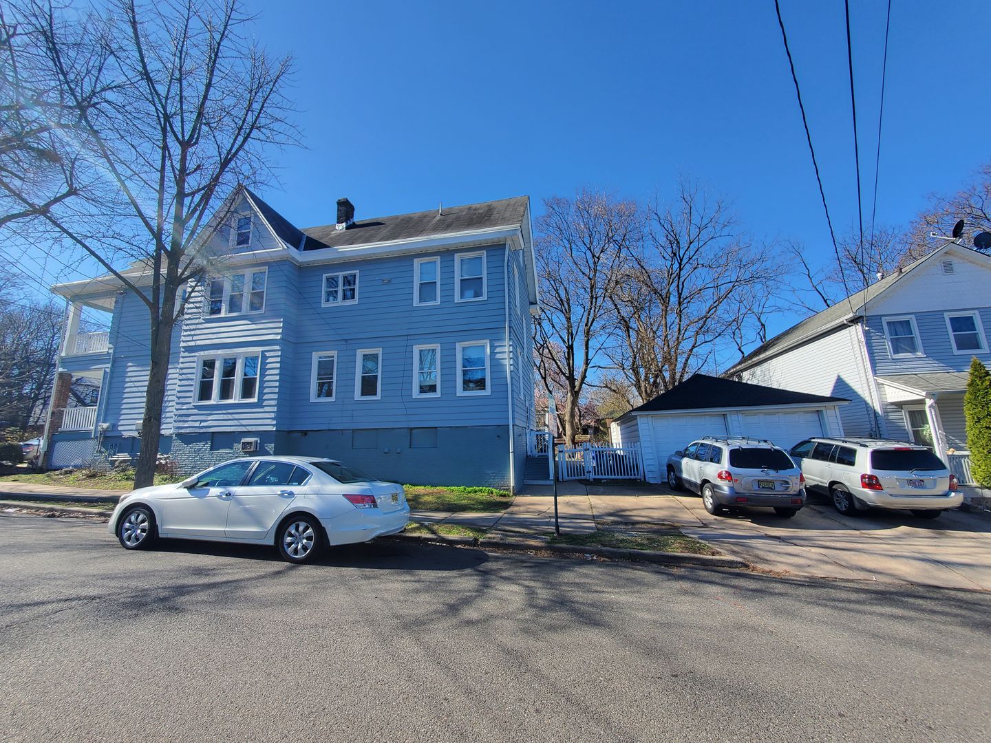 New Brunswick Apartment: 67 Jones Ave