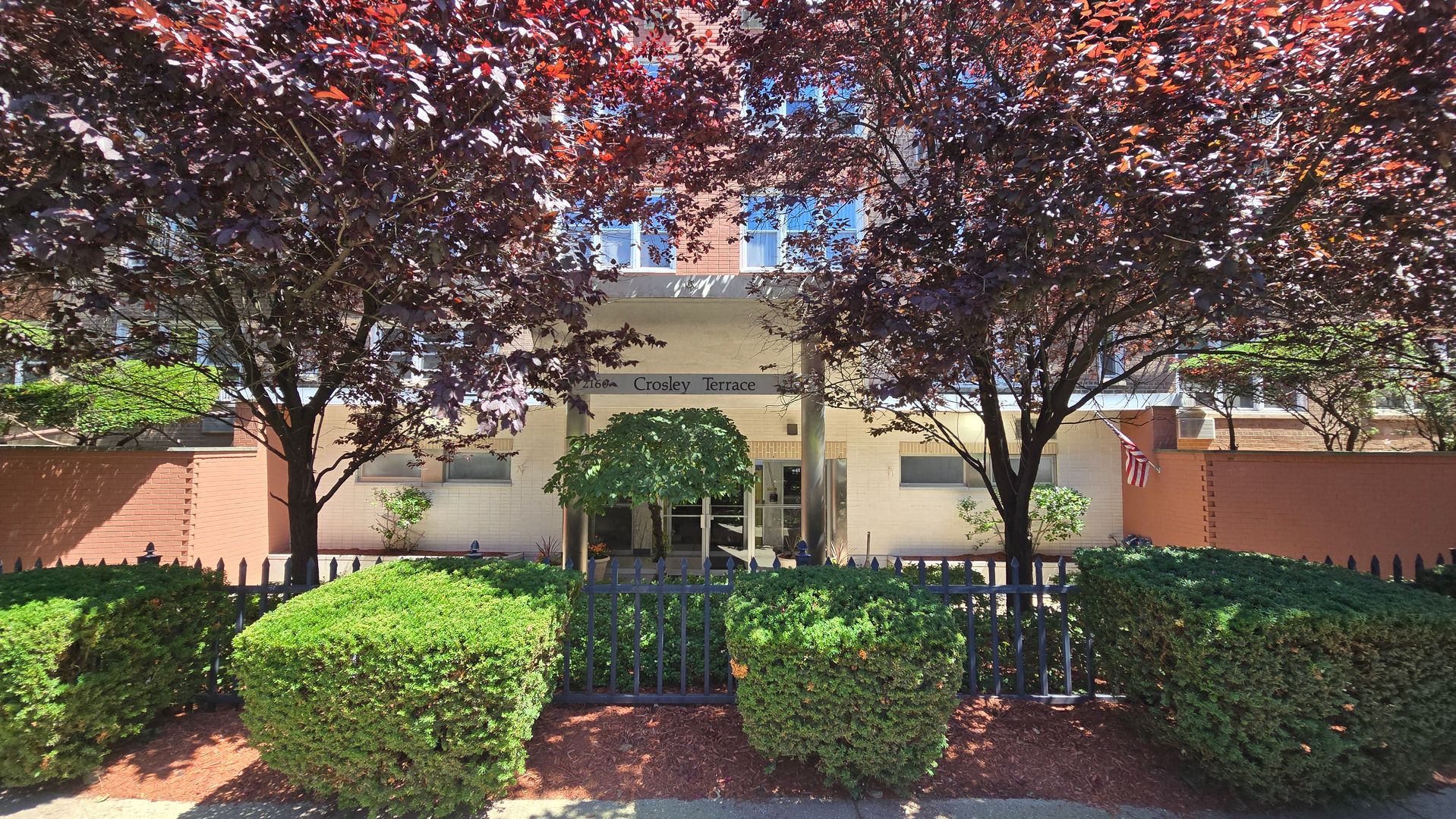 Fort Lee Condo: 2160 Center Avenue
